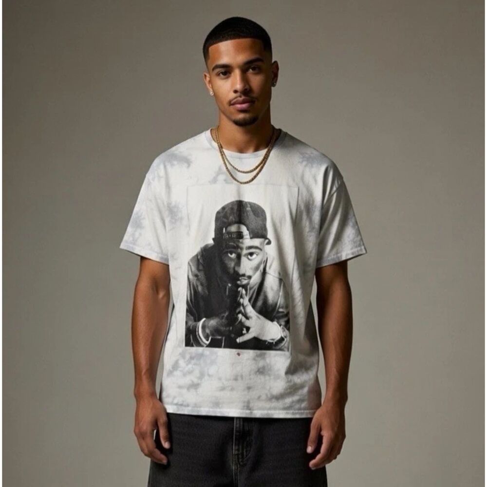 2 Vintage Tupac And B.I.G. Large Men’s T-shirt